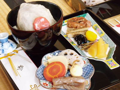 20110101osechi.JPG