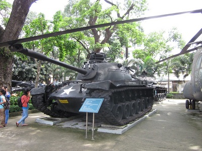 20120906saigon_museum02.JPG