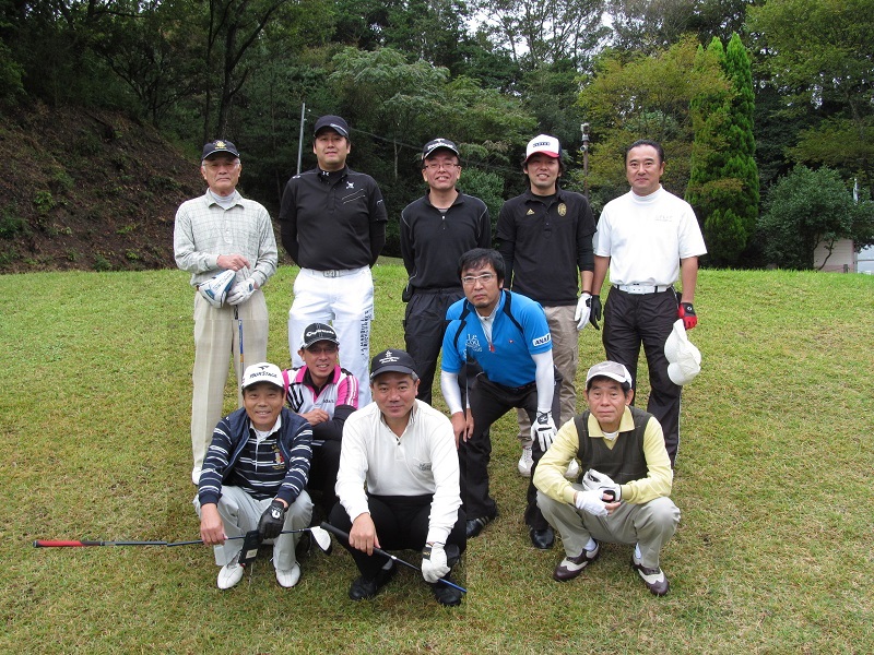 http://www.gogyofuku.co.jp/kan/entryimg/20131020ggf_golf01.JPG